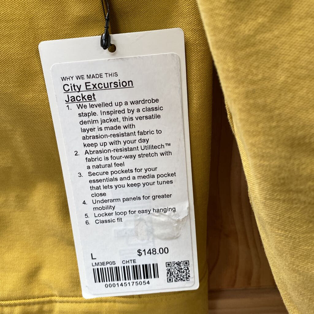 WOMENS LULULEMON LIME JACKET L NWT