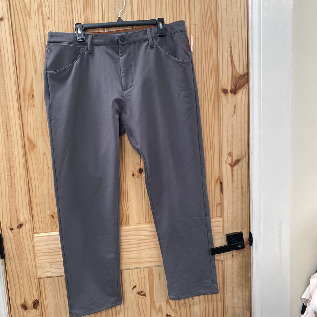 MENS DOCKERS DK GREY SLACKS 36X29