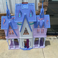 FROZEN DOLL HOUSE W/ACCESSORIES