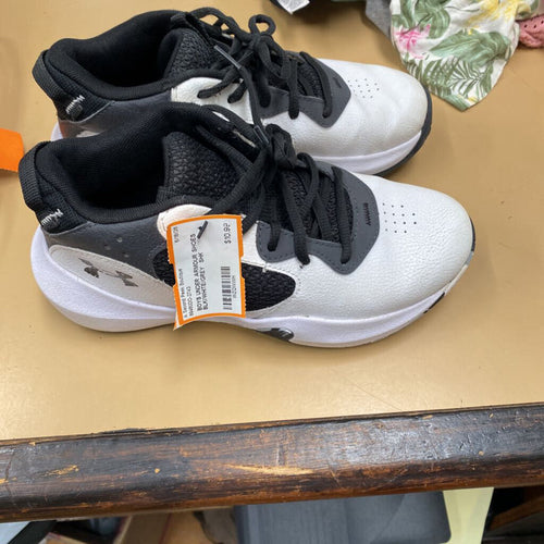 BOYS UNDER ARMOUR SHOES BLK/WHITE/GREY
