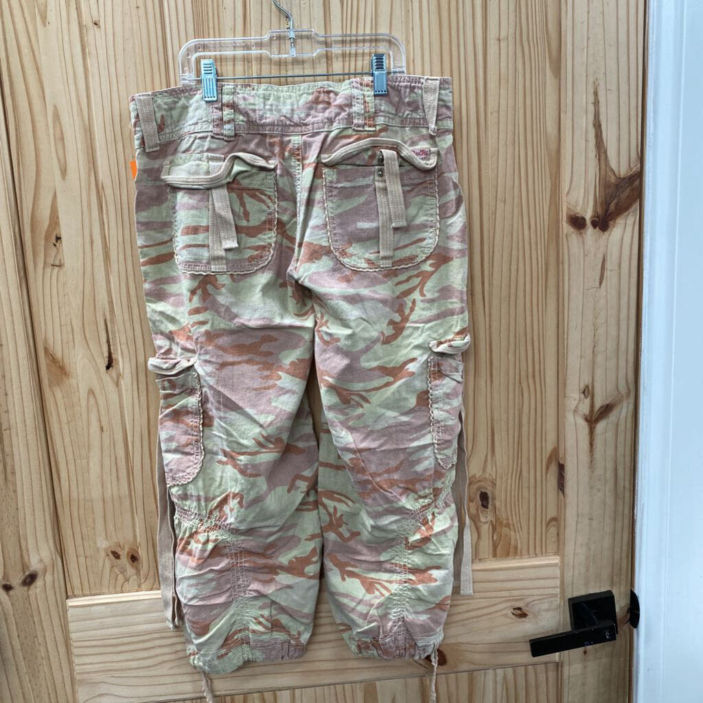 WOMENS MISS ME CARGO CAMO PANTS L