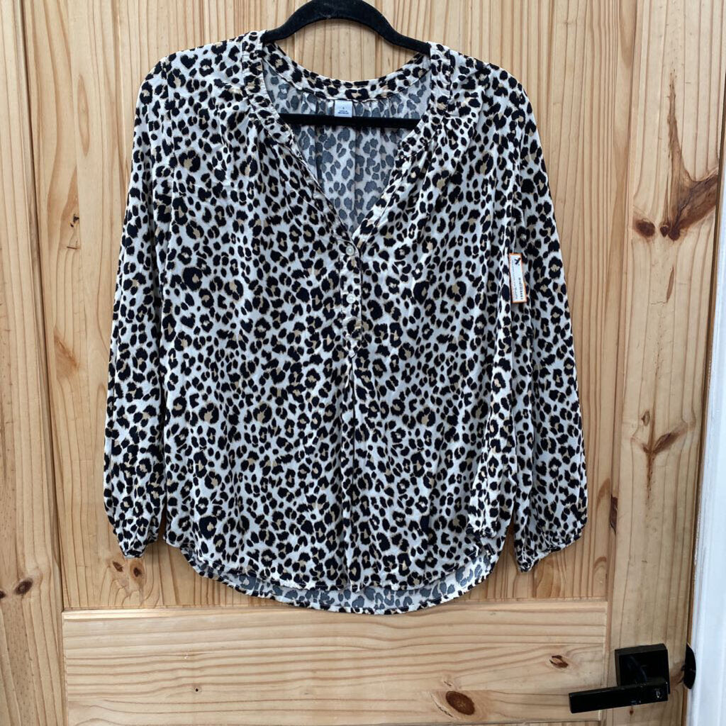 WOMENS OLD NAVY LEOPARD TOP L