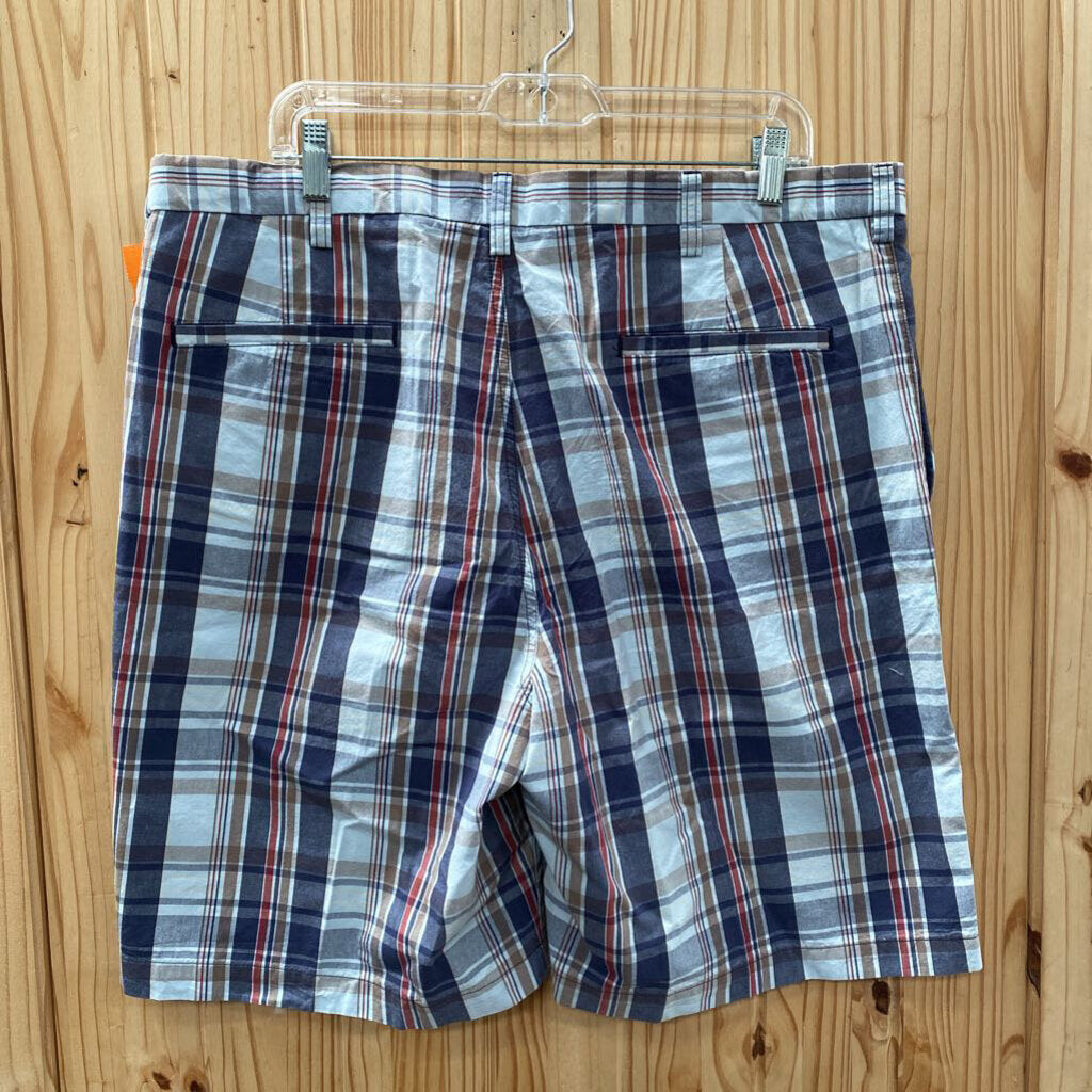 MENS HAGGAR BLUE PLAID SHORTS 38W NWT