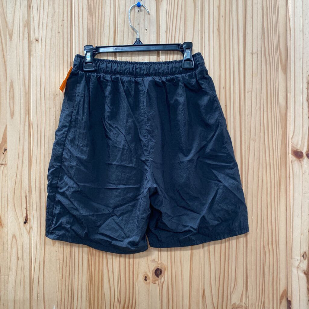 BOYS NIKE SHORTS BLK/WHITE L 12