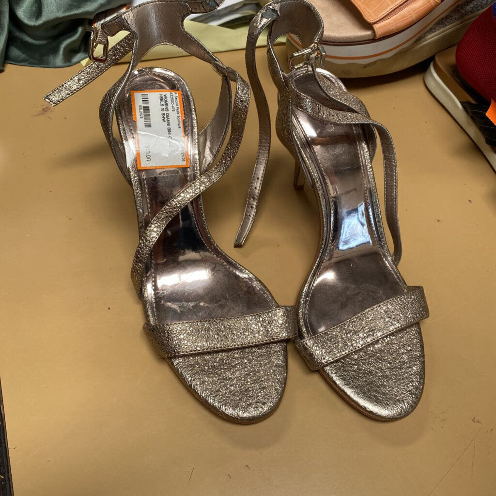WOMENS GIANNI BINI GOLD HEELS 10