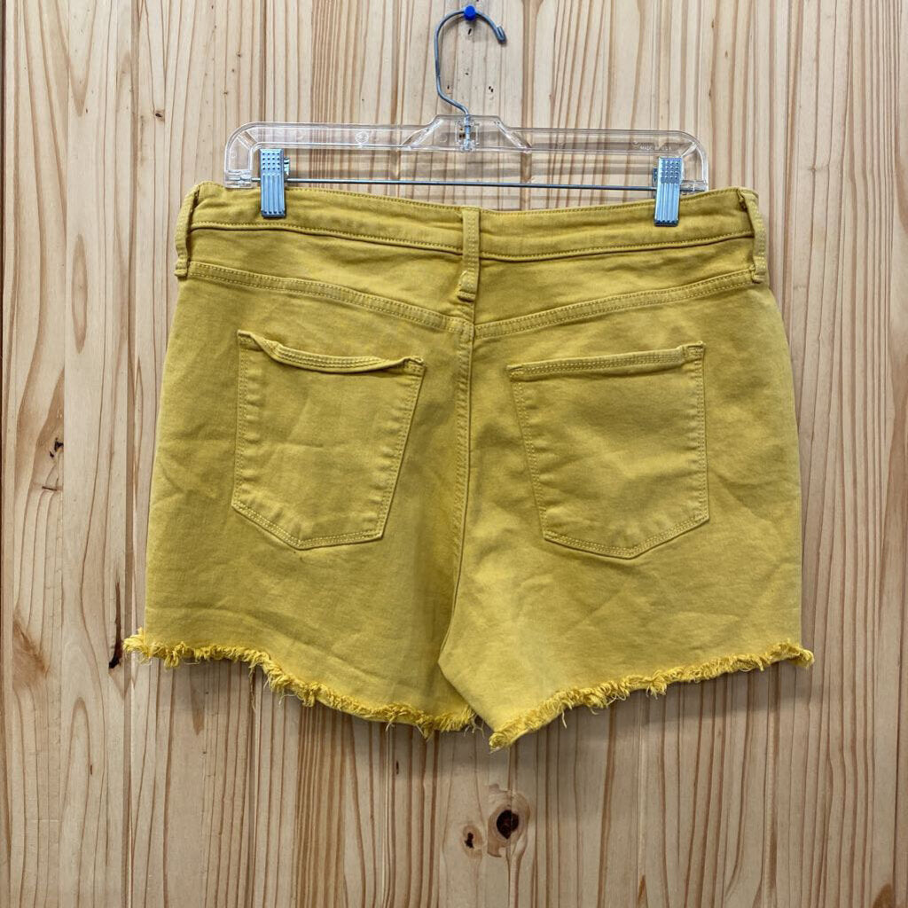 WOMENS UNIVERSAL THREAD MUSTARD SHORTS 12
