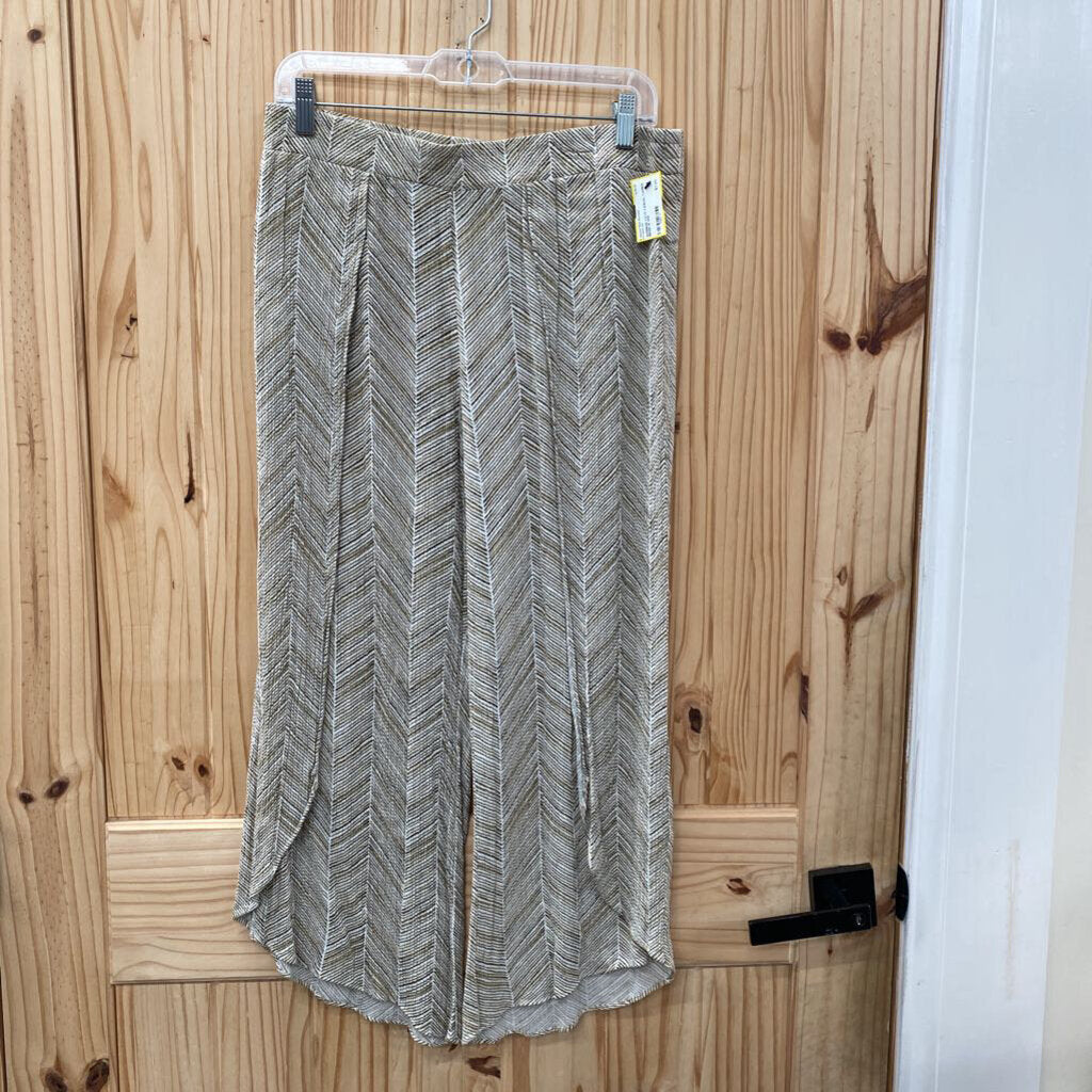 WOMENS CATO CASUAL CAPRIS BEIGE M