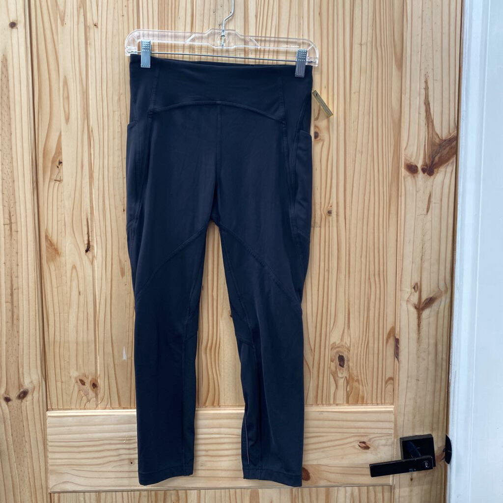 WOMENS LULULEMON BLK LEGGINGS 6