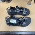 WOMENS CHACOS BLK/WHITE 6