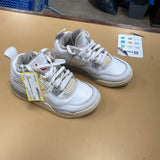 BOYS JORDAN SHOES WHITE 11C