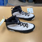 BOYS JORDAN SHOES WHITE/BLK/SKY BLUE 3Y