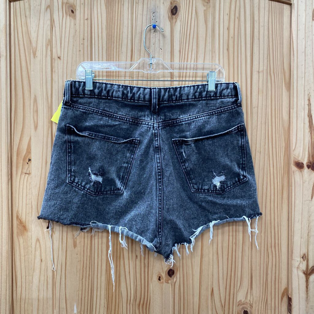 WOMENS WILD FABLE BLK DENIM DIST. JEAN SHORTS 14