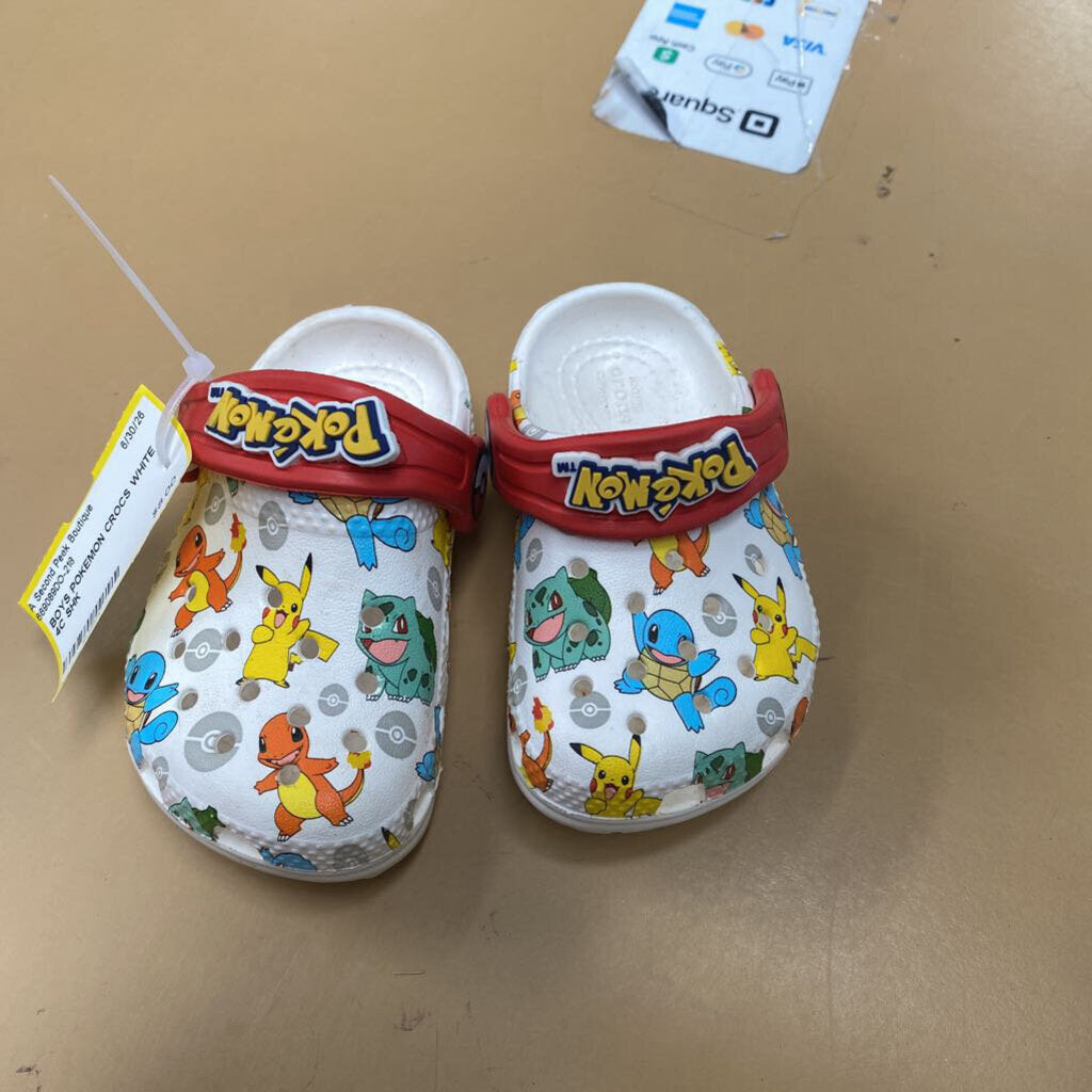 BOYS POKEMON CROCS WHITE 4C