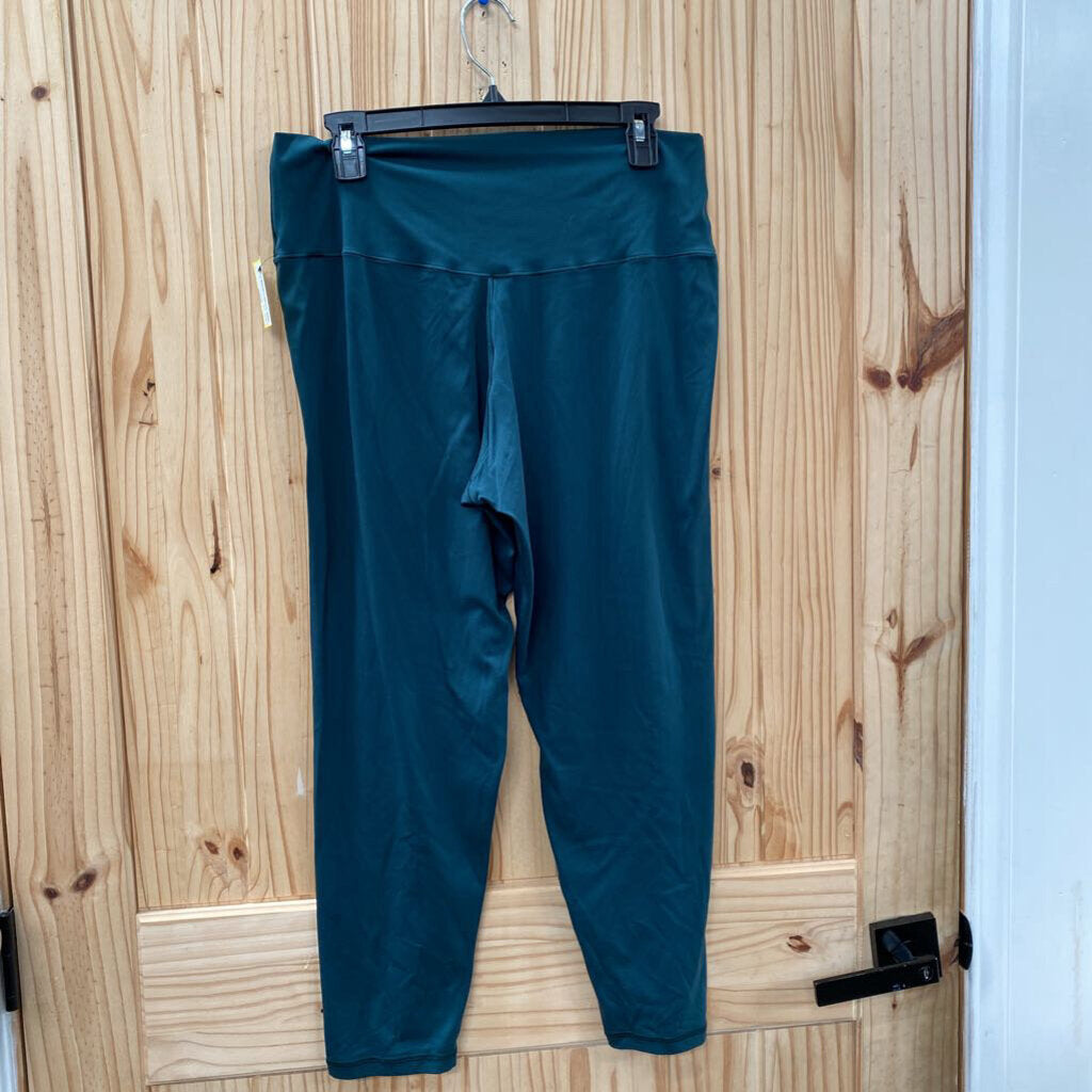 AERIE OFFLINE WOMENS 2X GREEN CROSSOVER