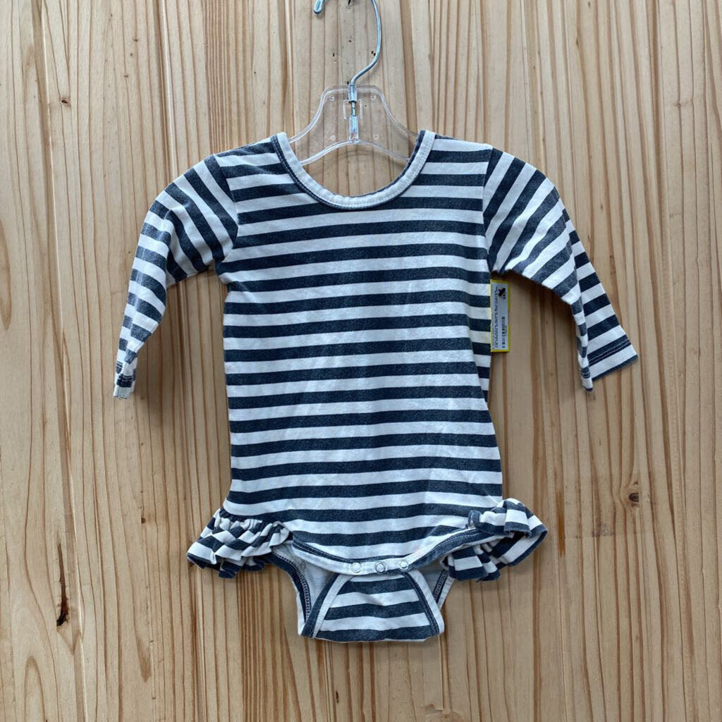 GIRLS KATE QUINN BLK/TAUPE LS ONESIE SHIRT 6/12M