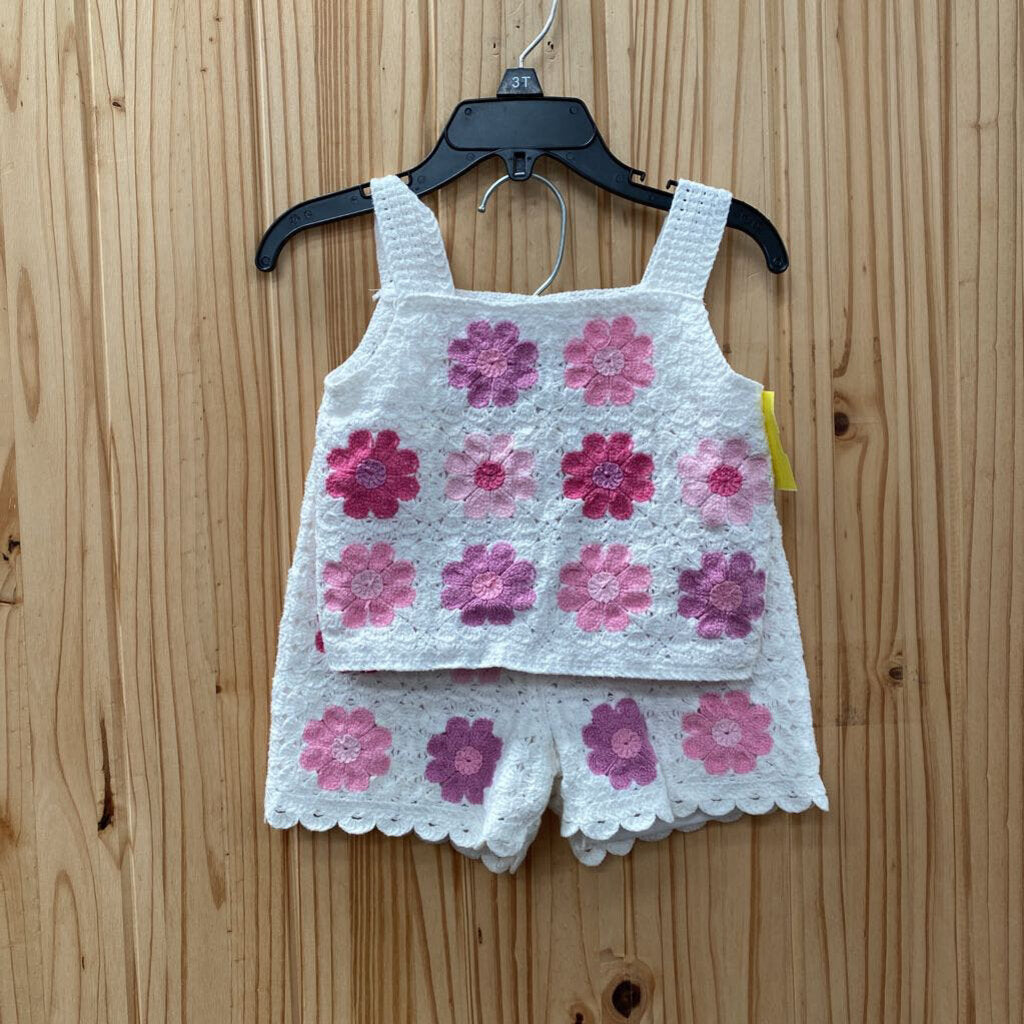 HIRLS HIPPIE HAUTE 2PC SET WHITE/PINK/LILAC W/FLOWERSS 4T