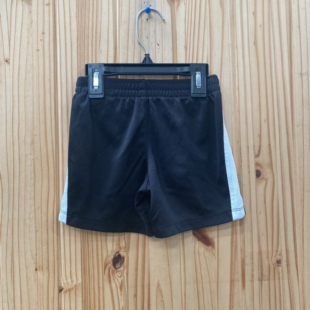 BOYS NIKE SHORTS BLK/WHITE/RED 24M