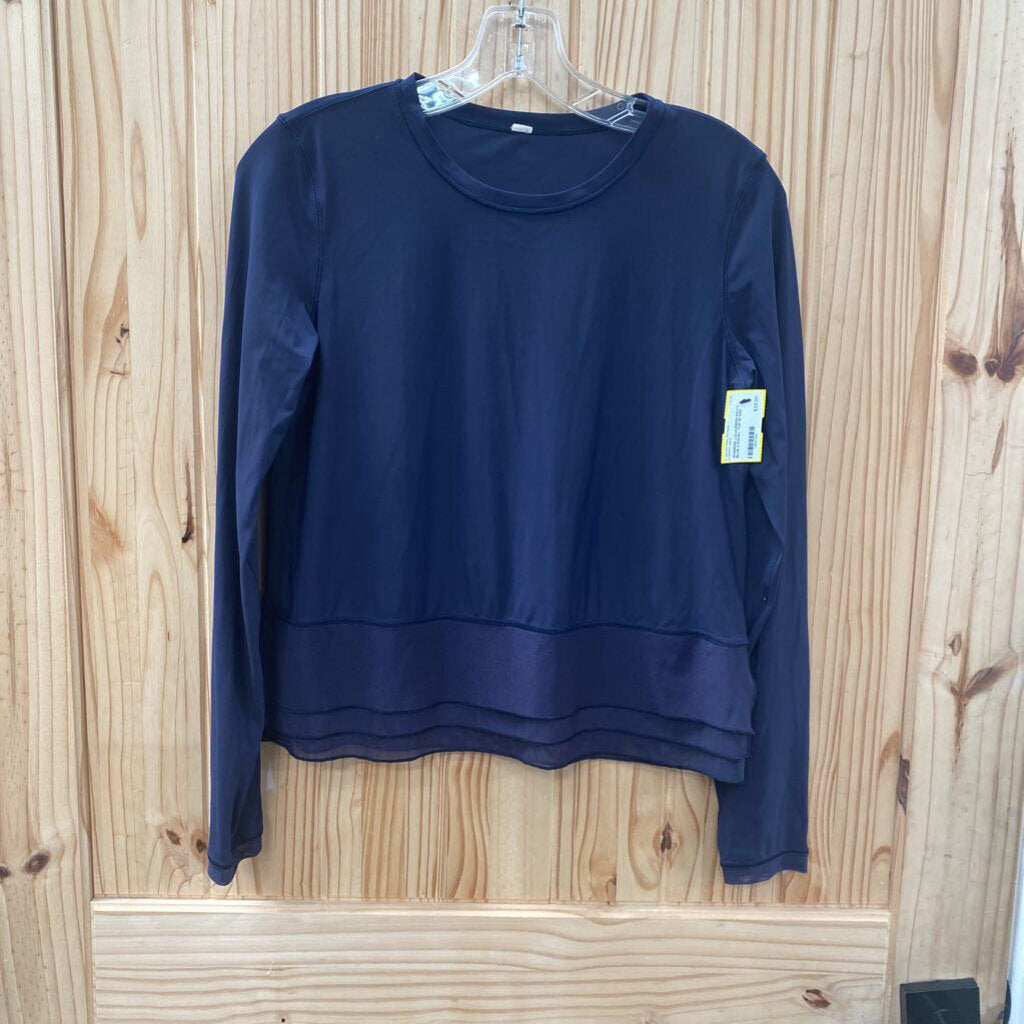 WOMENS LULULEMON NAVY BLUE CASUAL TOP M
