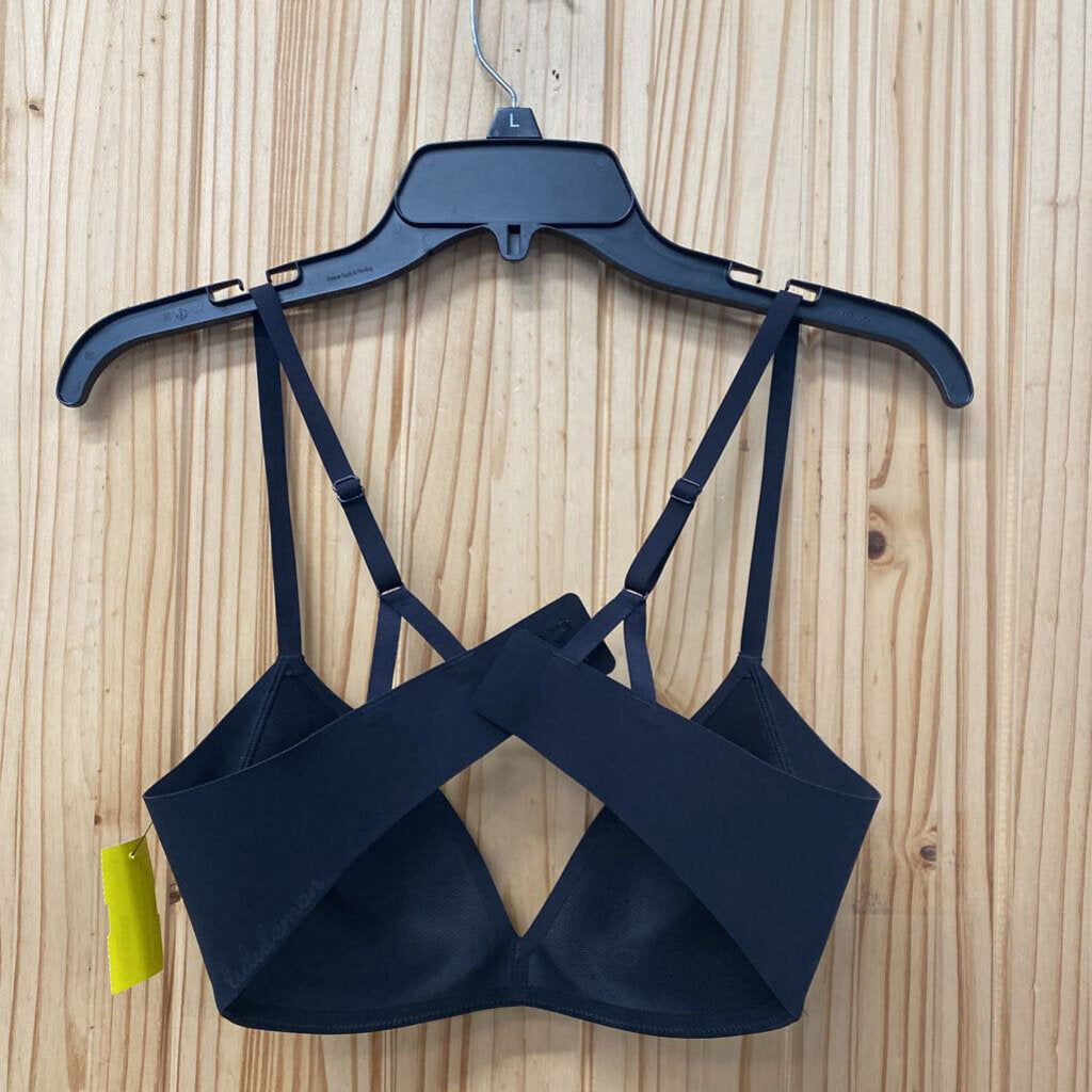 WOMENS LULULEMON BLK BRA 34A