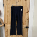 WOMENS LULULEMON BLK PANTS 14