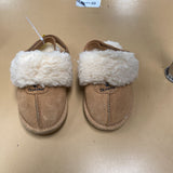 GIRLS BEAR PAW TAN CLOGS 9 NEW