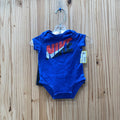 BOYS NIKE 2PC SET ROYAL BLUE/RED/WHITE/BLK 3M