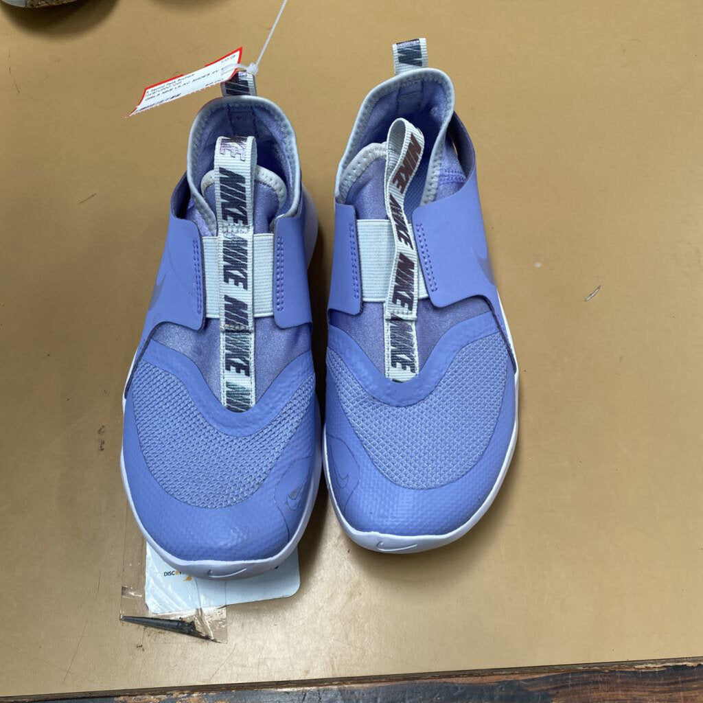GIRLS NIKE LILAC SHOES 2Y