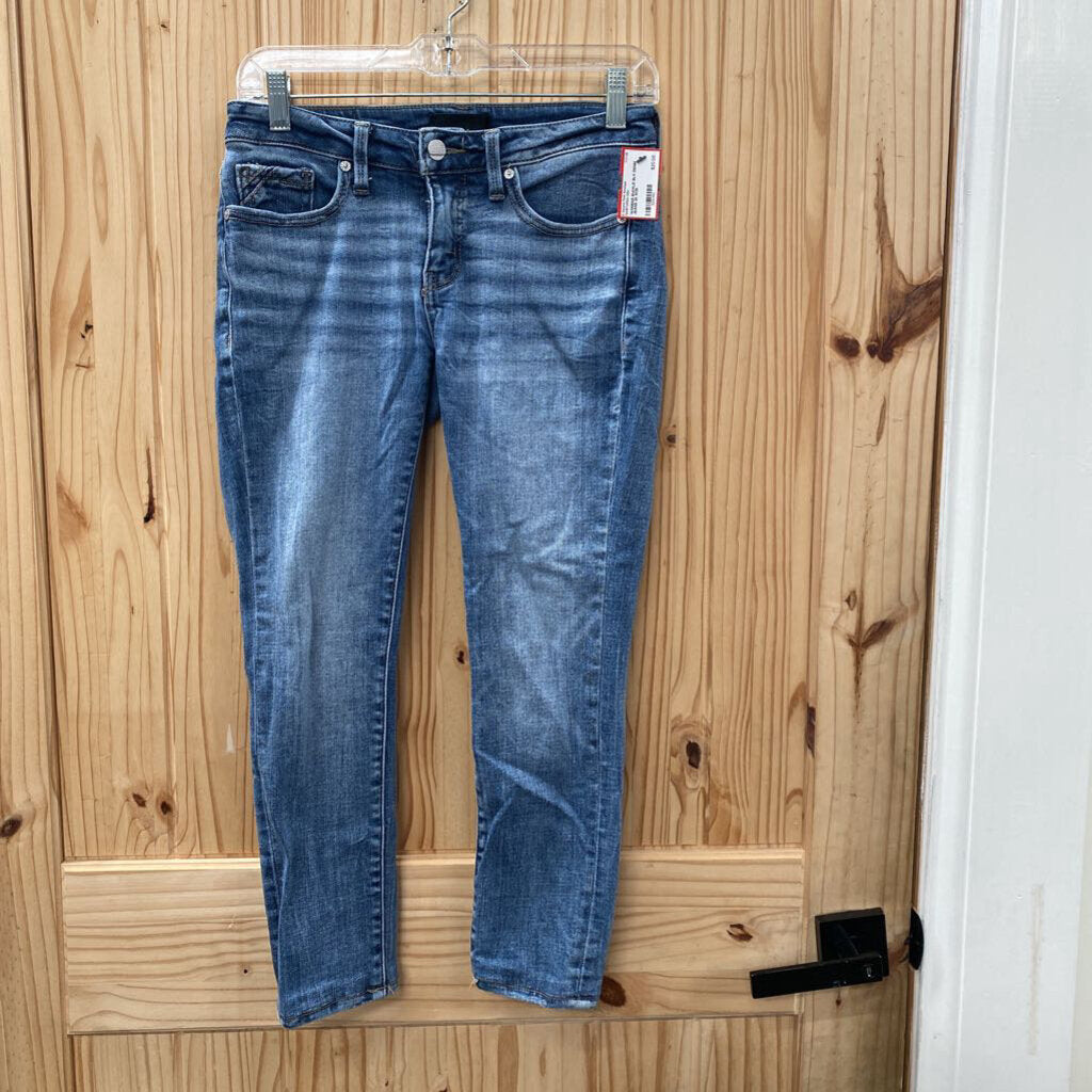 WOMENS BUCKLE BLK DENIM JEANS 26