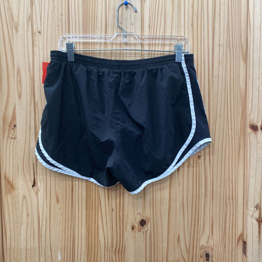 WOMENS NIKE SHORTS BLK/WHITE M