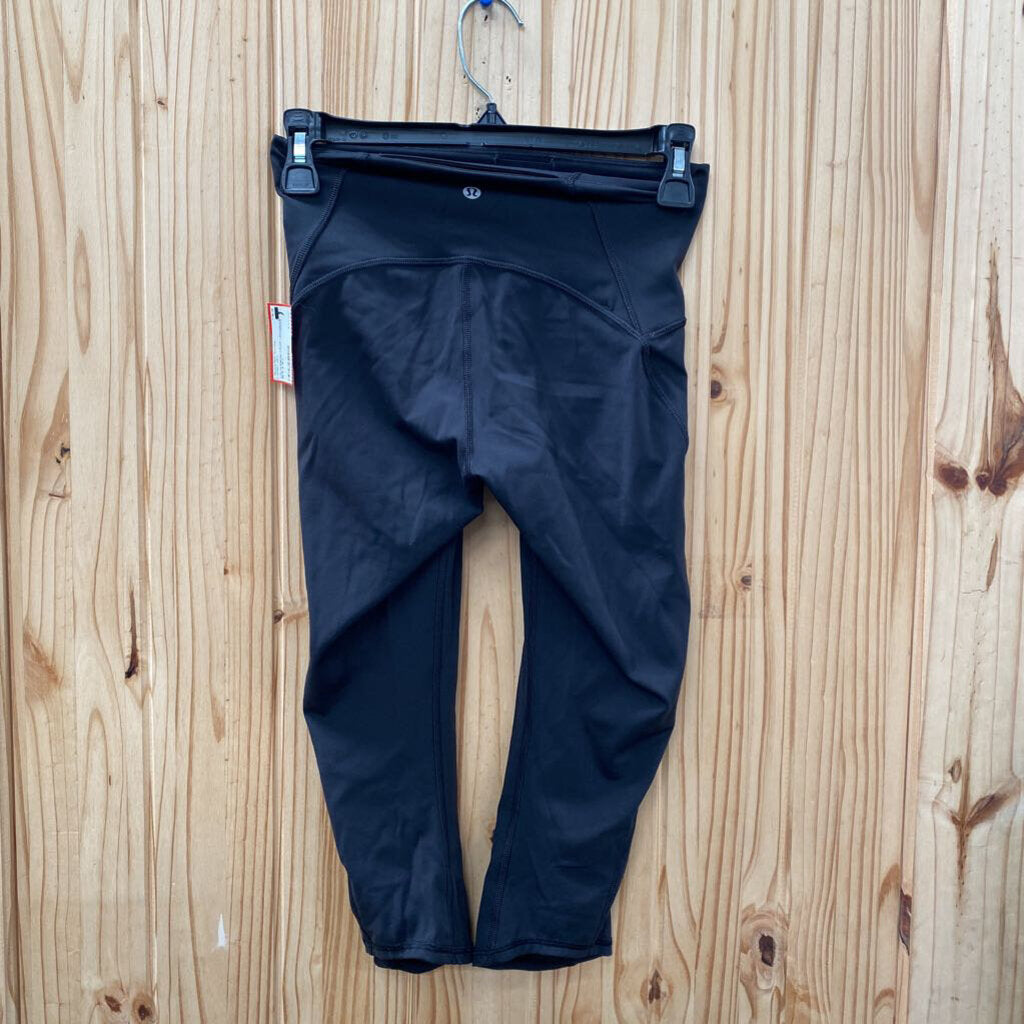 LULULEMON CROP LEGGINGS BLK 4