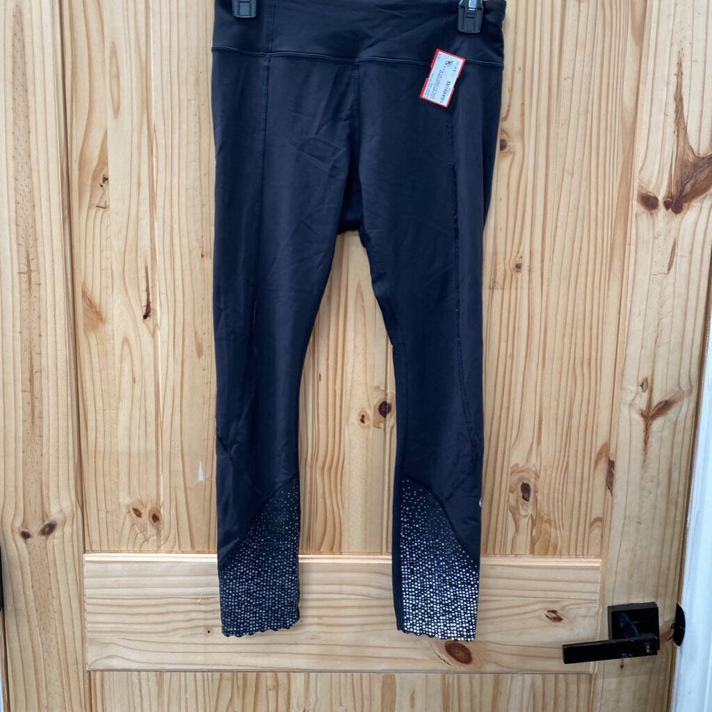 LULULEMON LEGGINGS W/SCALLOPED LEG BLK 6