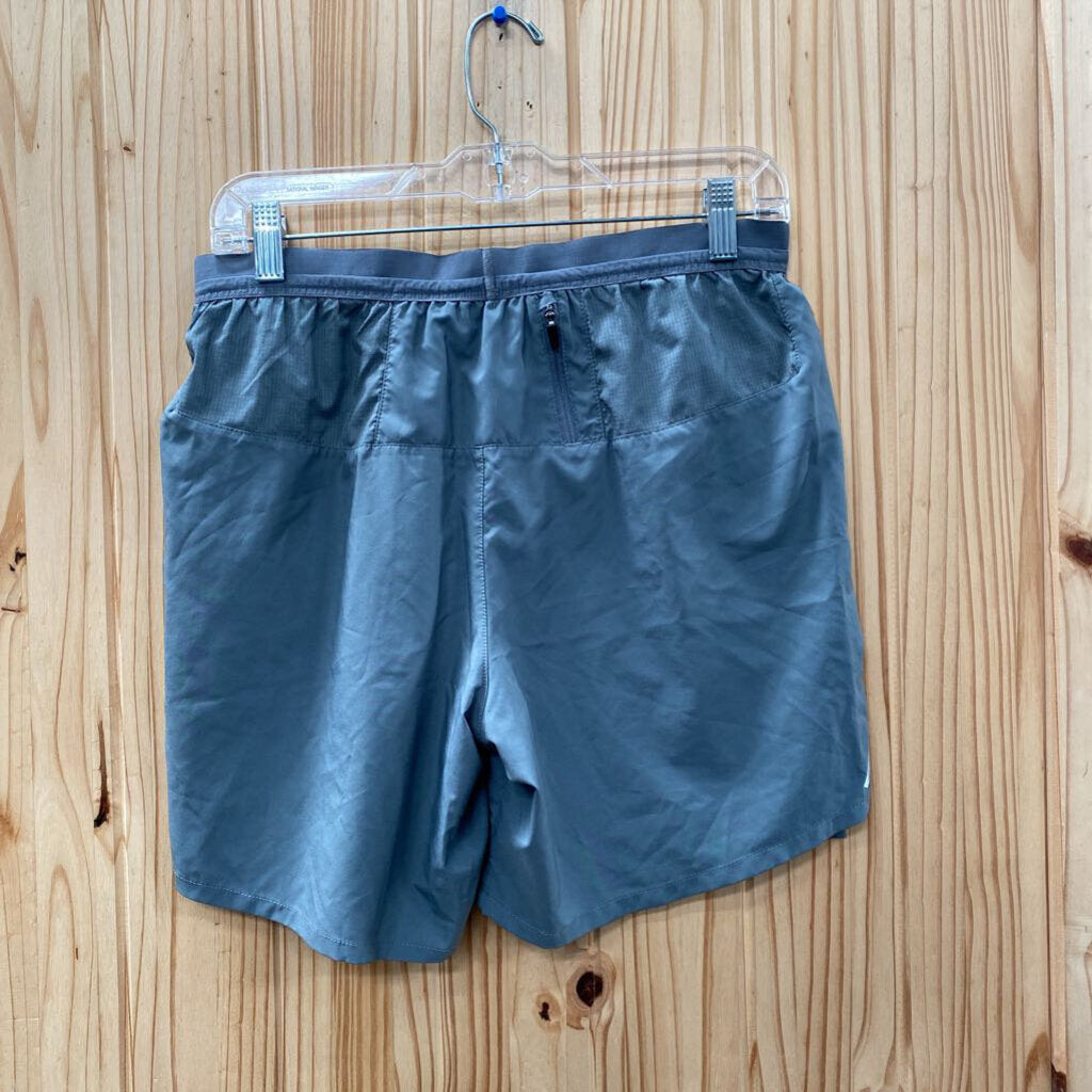 WOMENS NIKE SHORTS GRAY M