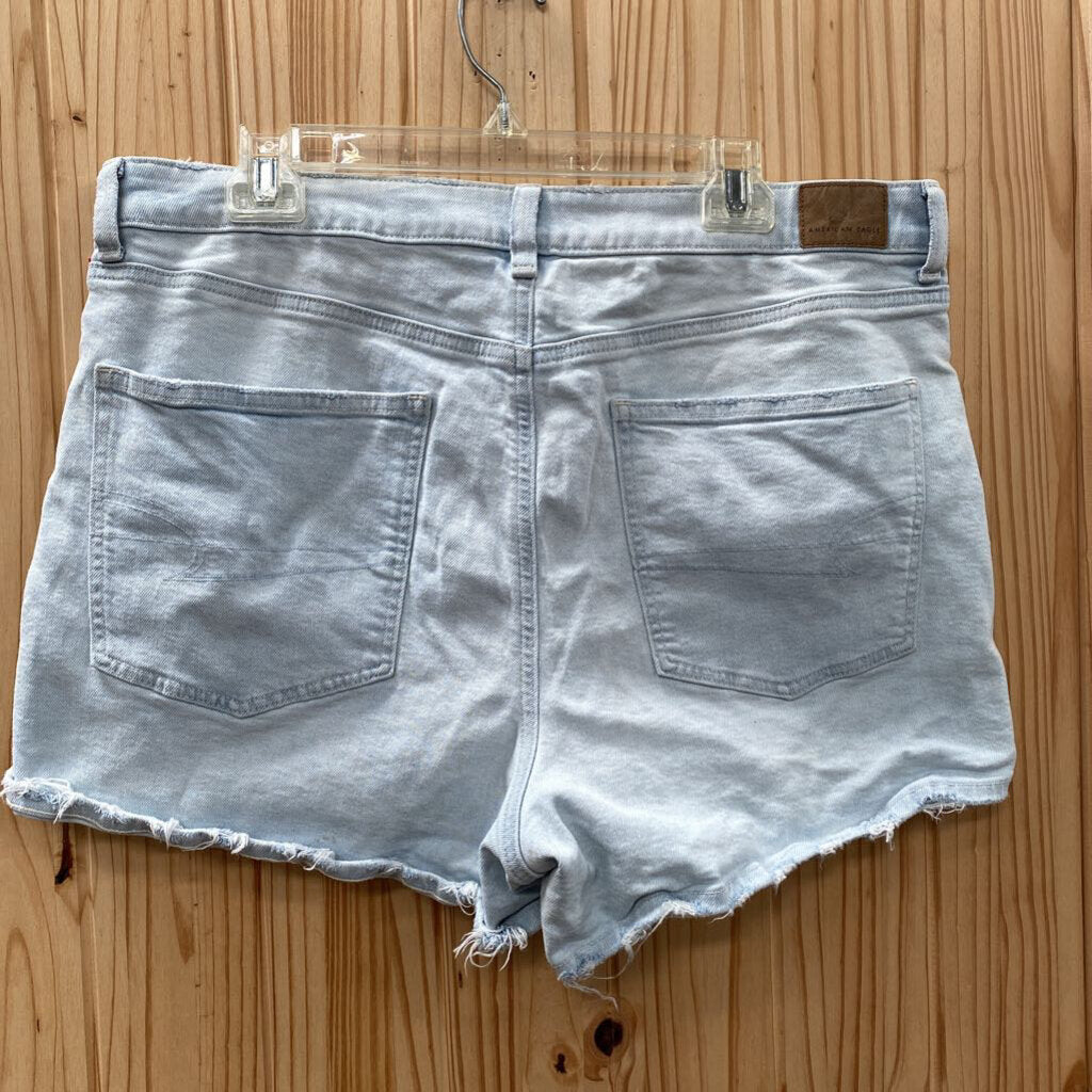 WOMENS AMERICAN EAGLE LT DENIM JEAN SHORTS 18