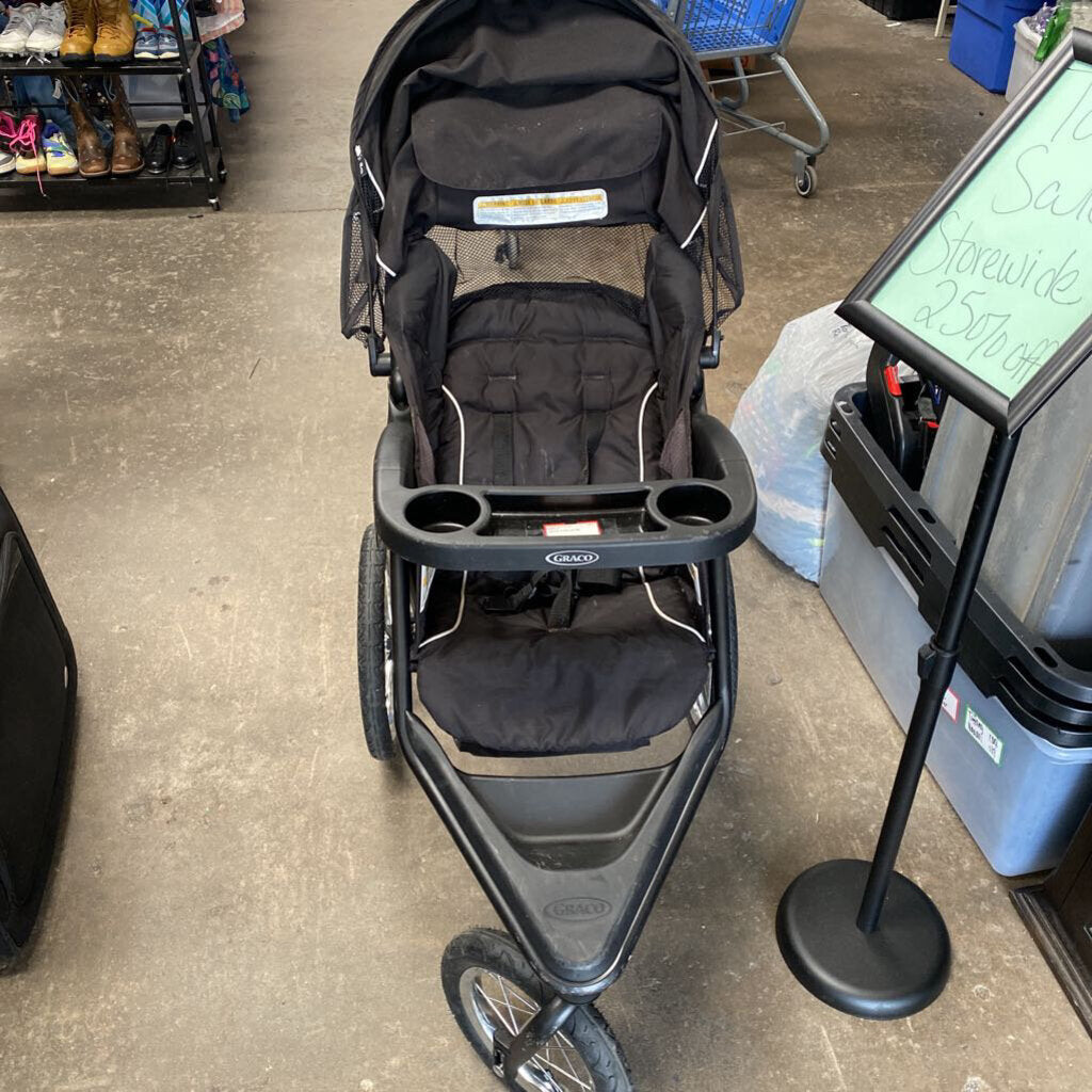 GRACO STROLLER