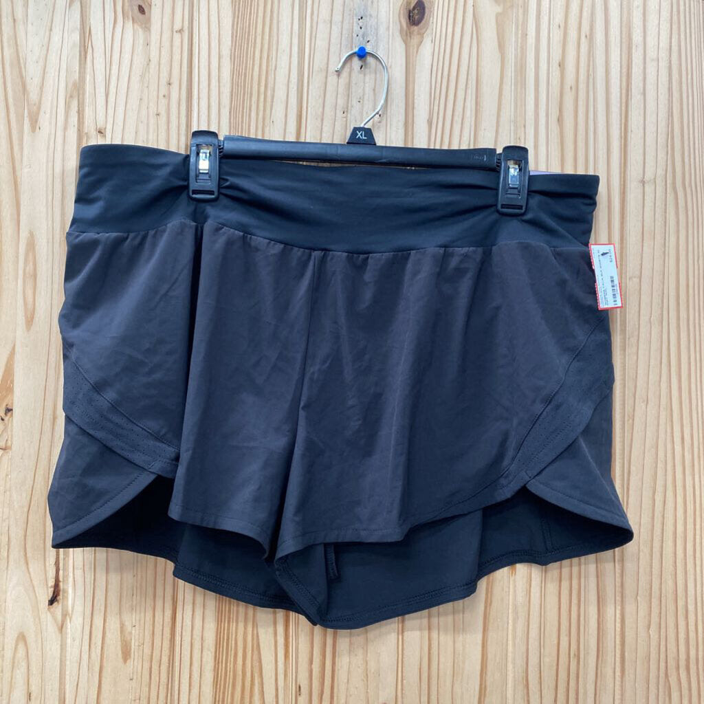 WOMENS CALIA BLK SHORTS XL NWT