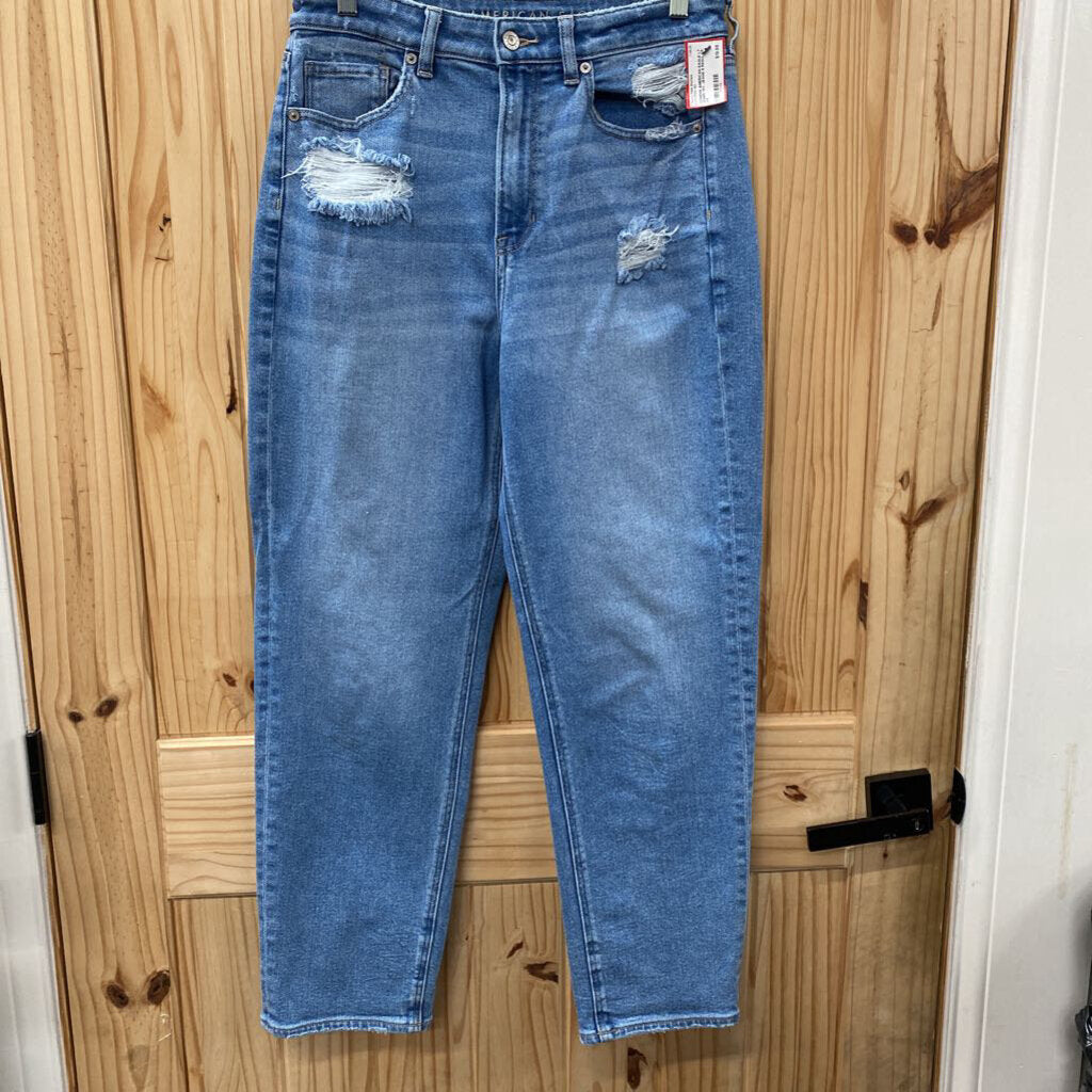 WOMENS AMERICAN EAGLE LT DENIMD IST. JEANS 8 REGULAR