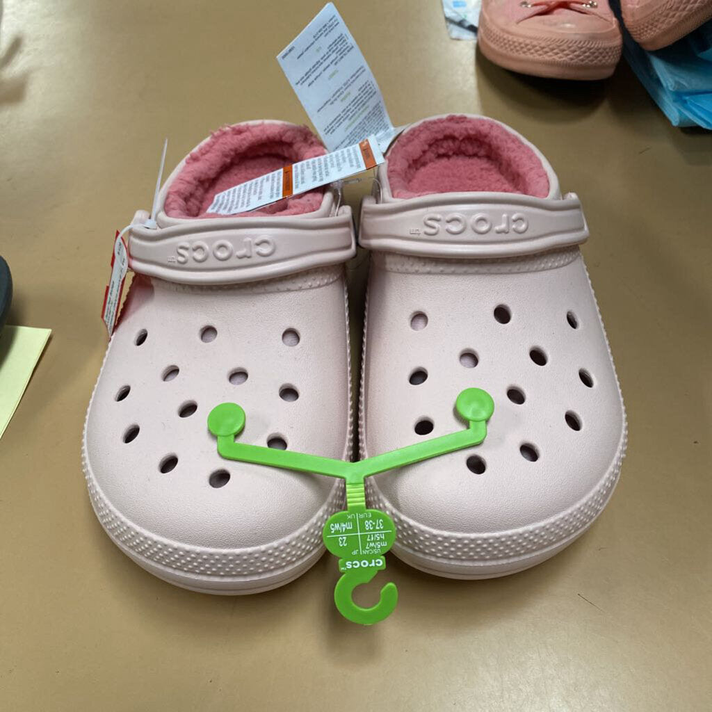 WOMENS CROCS MAUVE 7 NEW