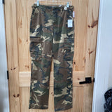 WOMENS GOOD AMERICAN CAMO CARGO PANTS 2 NWT