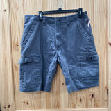 MENS WRANGLER DK GRAY CARGO SHORTS 36