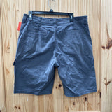 MENS WRANGLER DK GRAY CARGO SHORTS 36