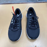 WOMENS UNDER ARMOUR SHOES BLK/WHITE 9