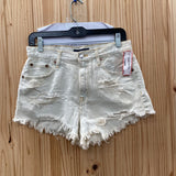 WOMENS AERO WHITE SHORTS 4