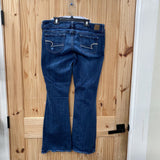 WOMENS AMERICAN EAGLE DK DENIM DIST. JEANS 12