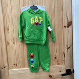 BOYS GAP SESAME STREET 2PC SET GREEN W/CHARACTERS 3T