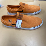 WOMES NIKE SUEDE CASUAL SHOES ORANGE/BLK 8