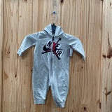 BOYS NIKE AIR JORDAN ROMPER W/HOOD GRAY/BLK/RED 6M